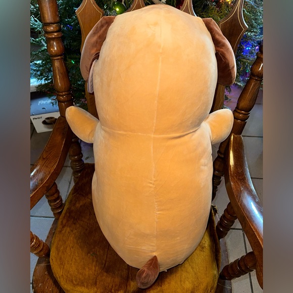 Duffy the Dog 2023 Valentine's Day 26" Hugmee Squishmallow - Picture 5 of 6